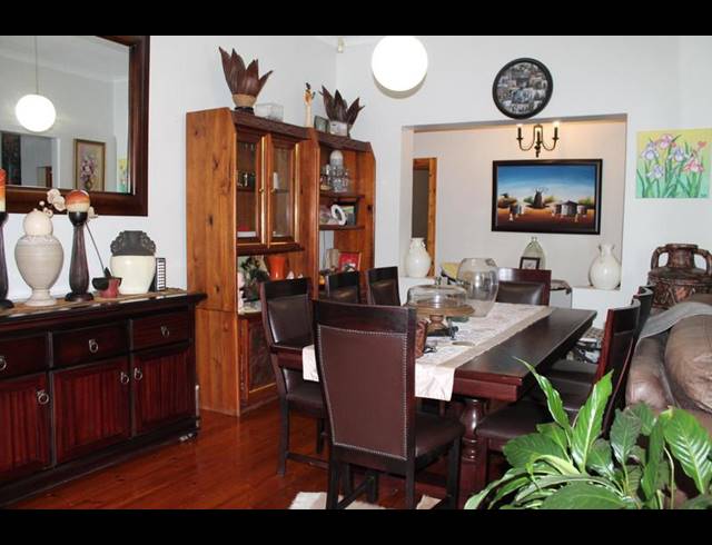 3 BEDROOM HOUSE FOR SALE IN KENSINGTON